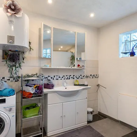 Apartment Alice Im Wunderland